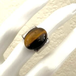 Stamped Israel Tigers eye oval Sterling silver ring